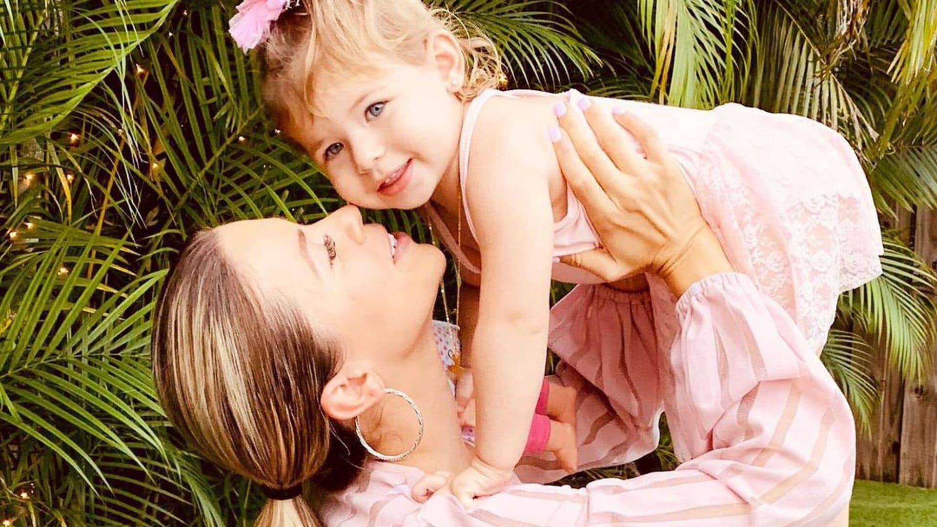 Ximena Duque cumple una especial promesa para su hija, Luna