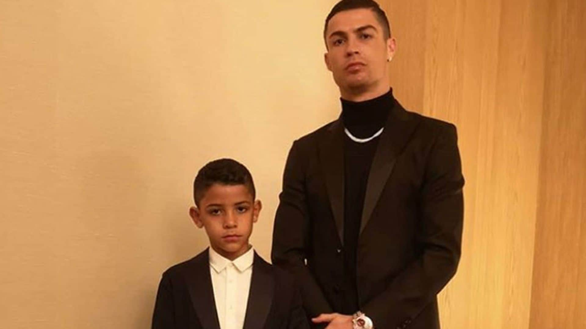 Cristiano Ronaldo Jr., un pequeño 'clon' de su padre: estas imágenes lo demuestran