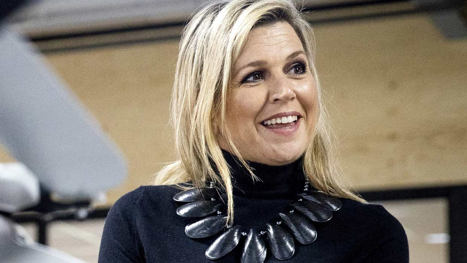 Máxima de Países Bajos, la reina de los complementos, sorprende ¡con un collar de mejillones!