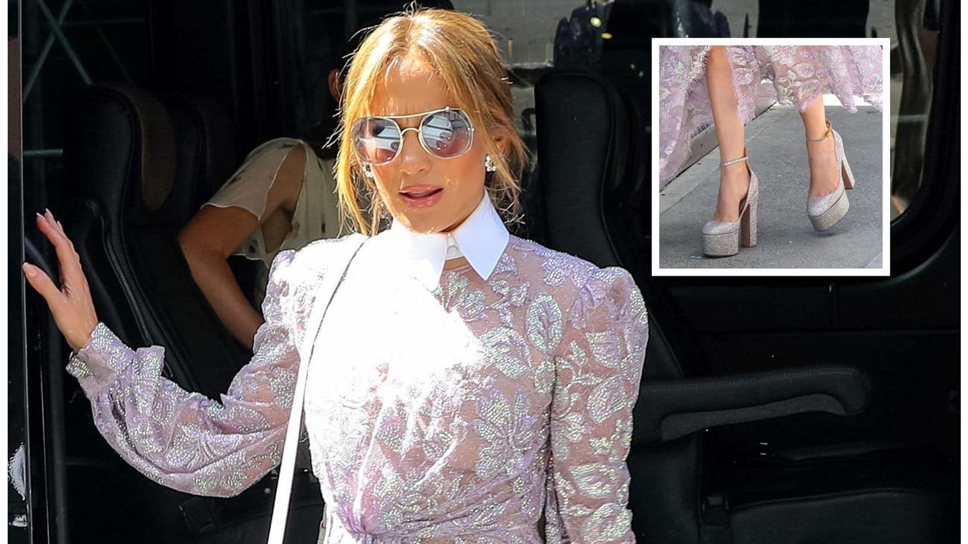 Jennifer Lopez recorre Nueva York con unas plataformas de ¡casi seis pulgadas de altura!