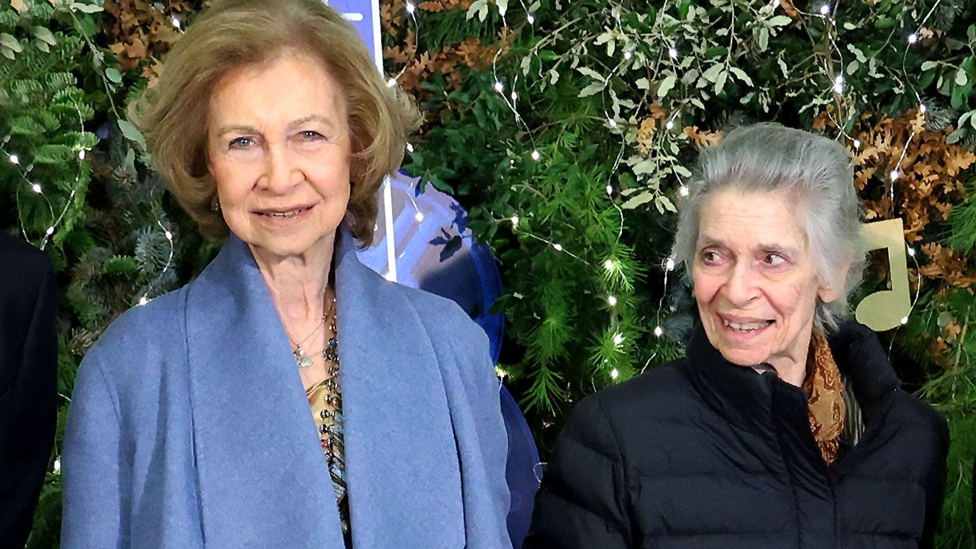 Doña Sofía disfruta de un plan navideño y lleno de música junto a su hermana Irene