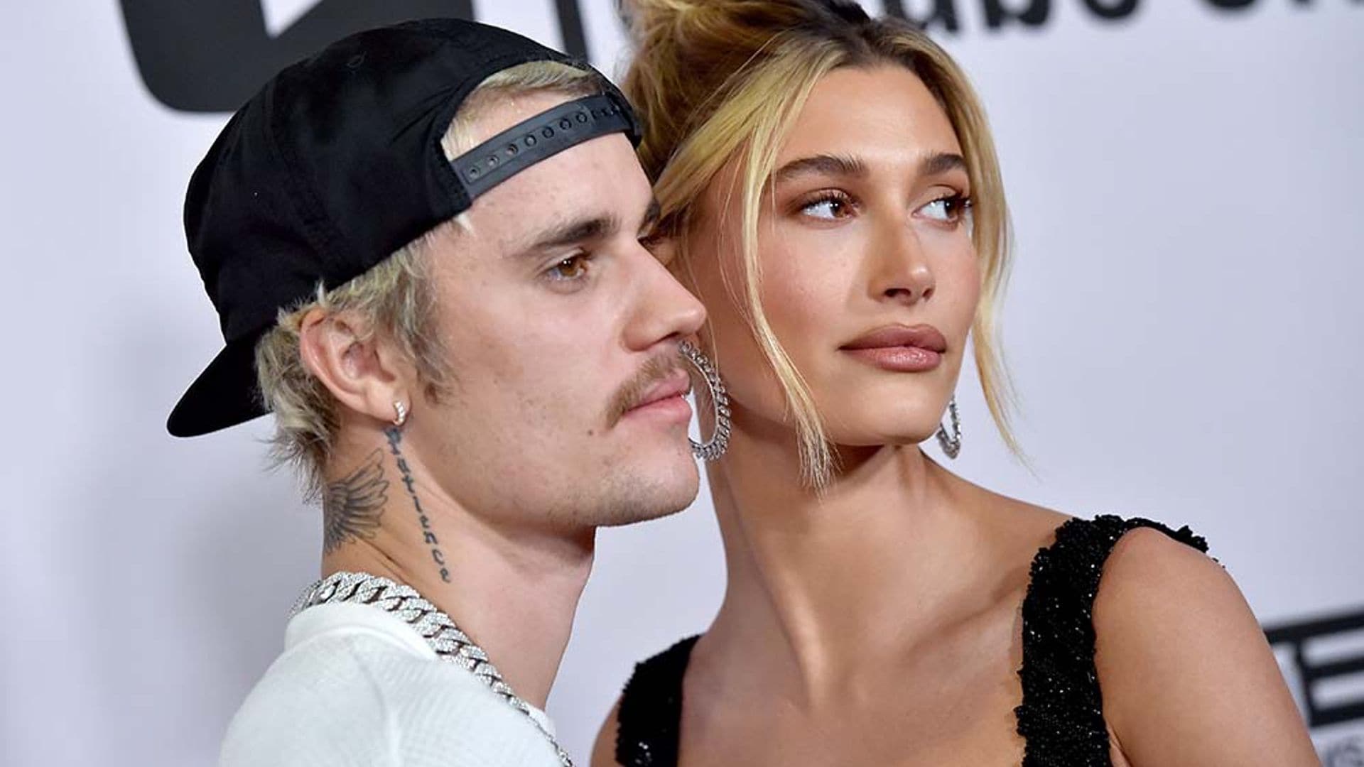 La romántica felicitación de Hailey a Justin Bieber se convierte también en la más comentada