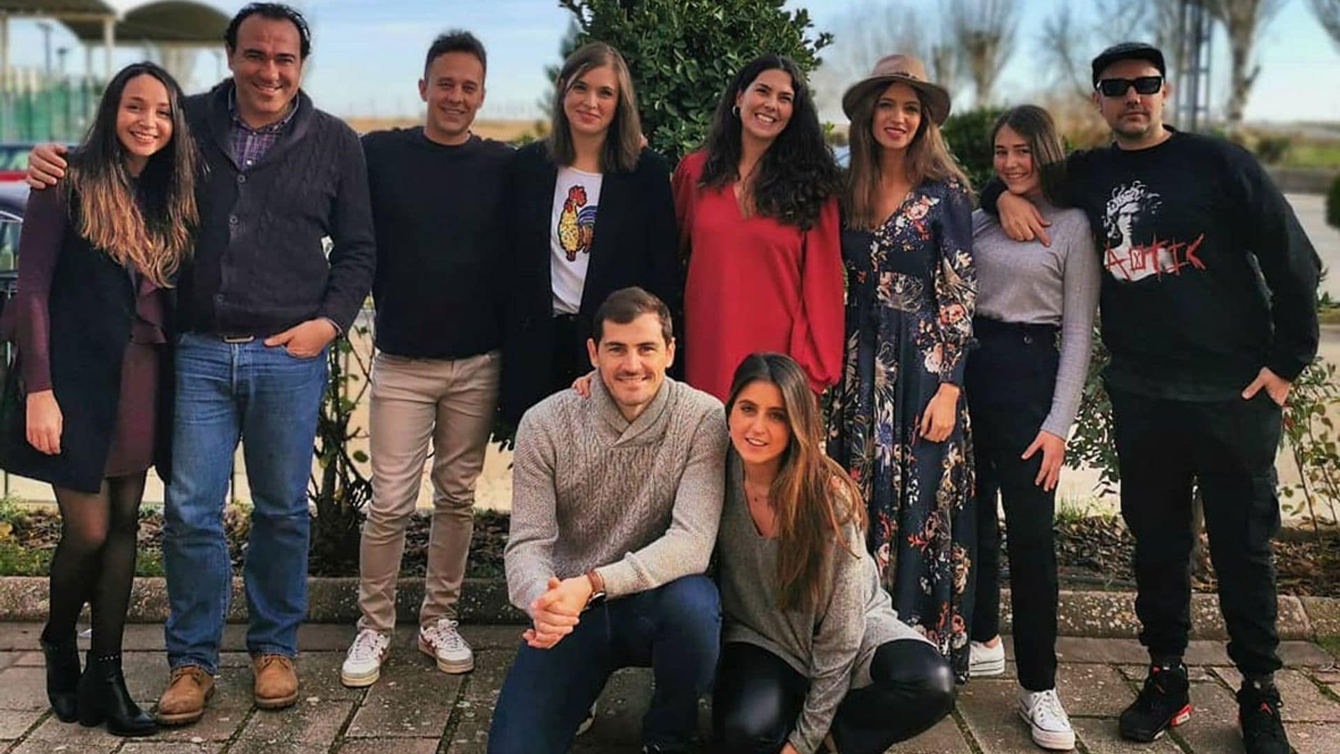 El posado navideño de Iker Casillas 'con los Carbonero'