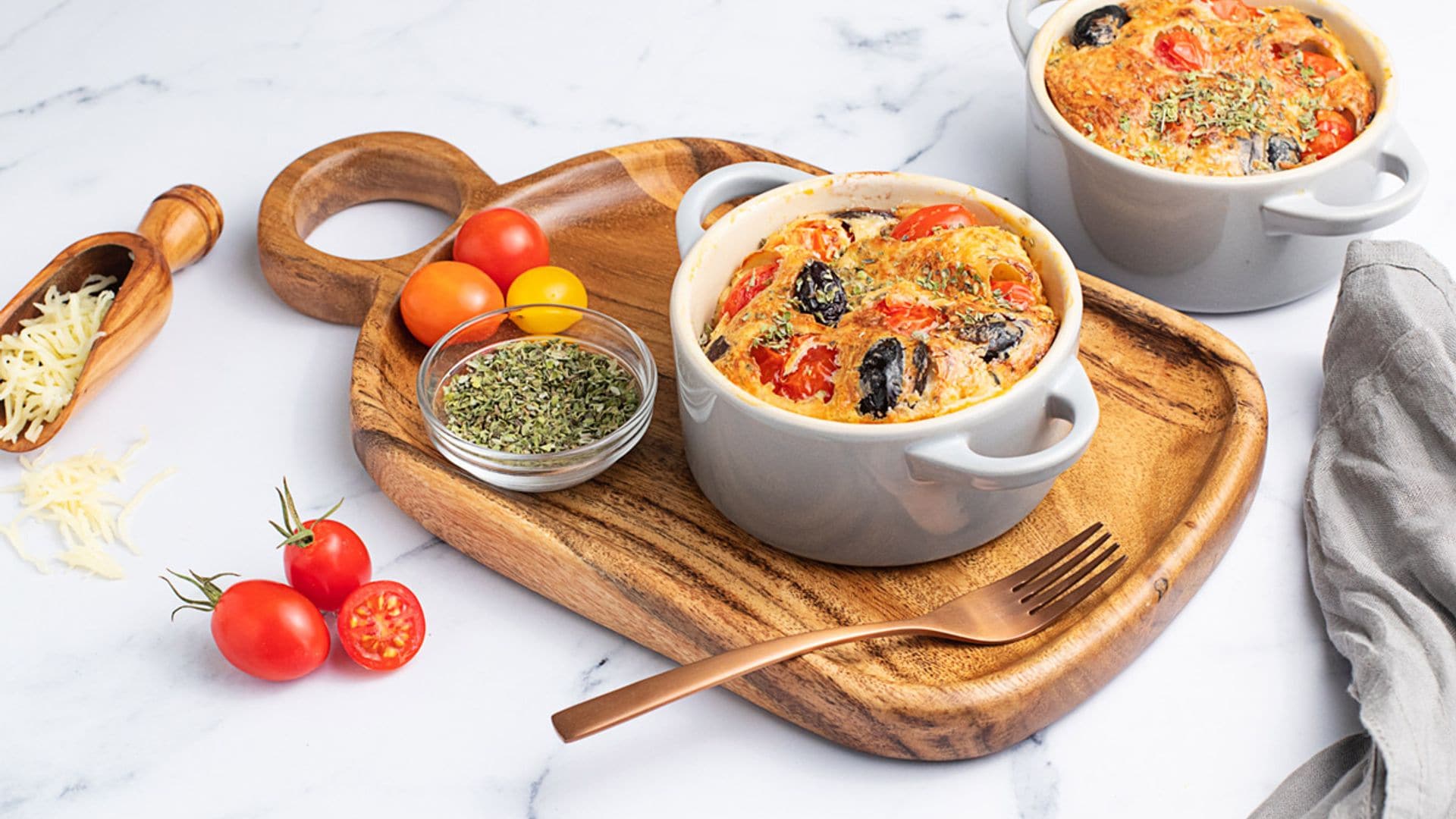 'Clafoutis' de tomates cherry, queso y aceitunas negras