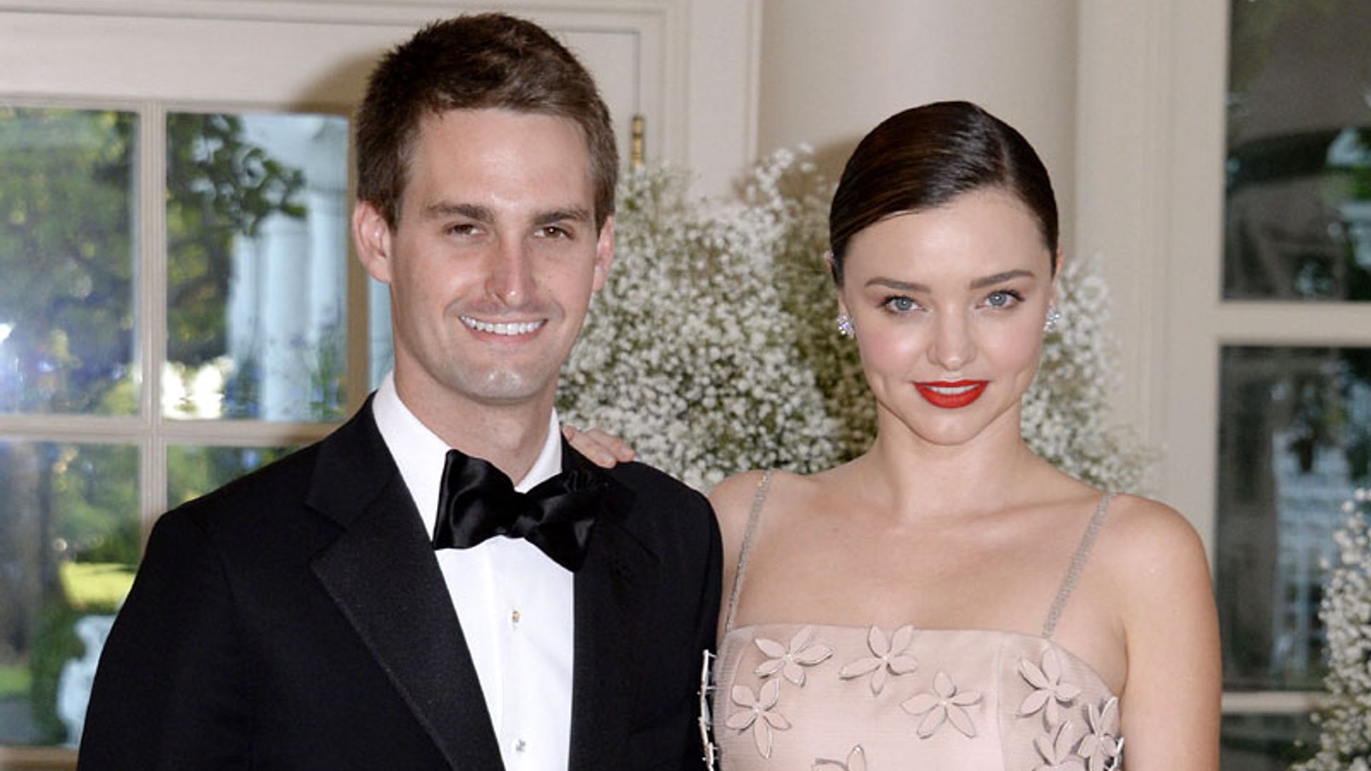 ¡Boda por sorpresa! Miranda Kerr y Evan Spiegel se dan el ‘sí, quiero’ en una íntima ceremonia