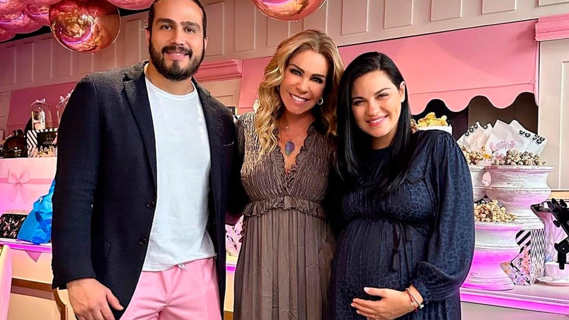Radiante, Maite Perroni celebra su primer baby shower junto a sus seres queridos