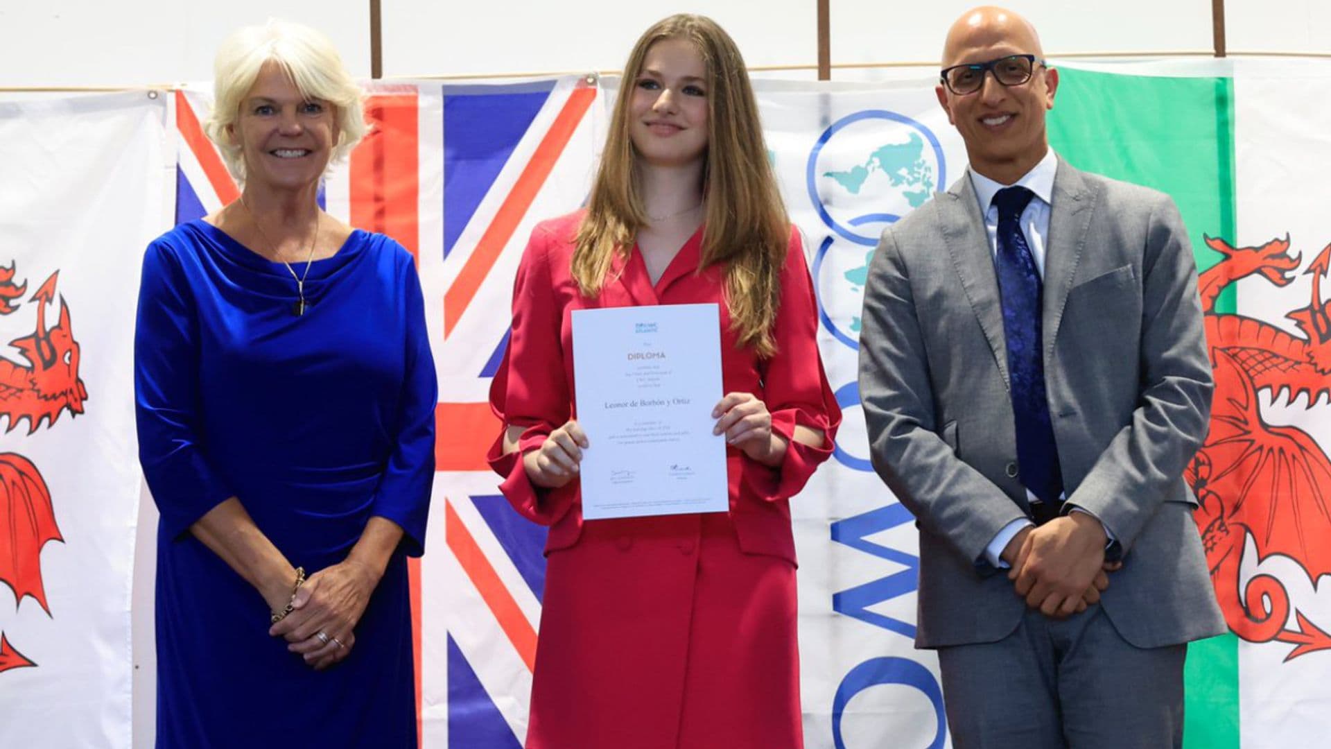 El vídeo de la princesa Leonor recogiendo el diploma y las sentidas palabras que le dedica su tutora