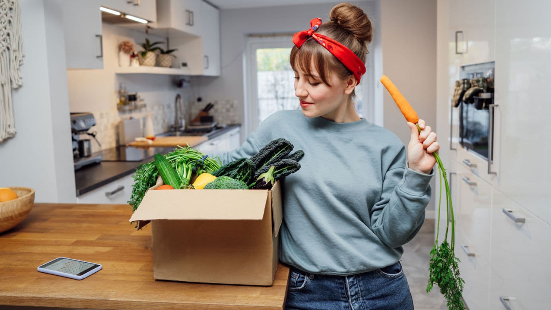 mujer verduras