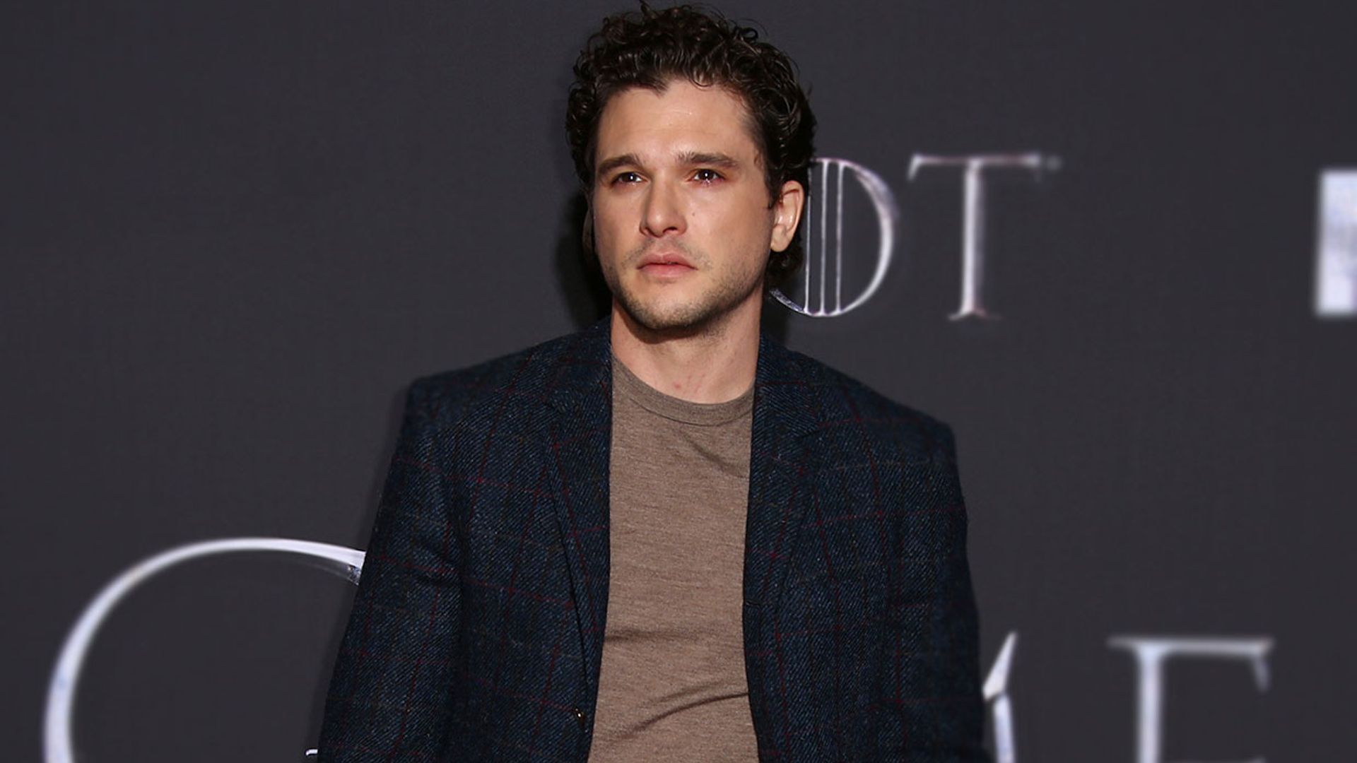 Kit Harington será el nuevo Caballero Negro de Marvel