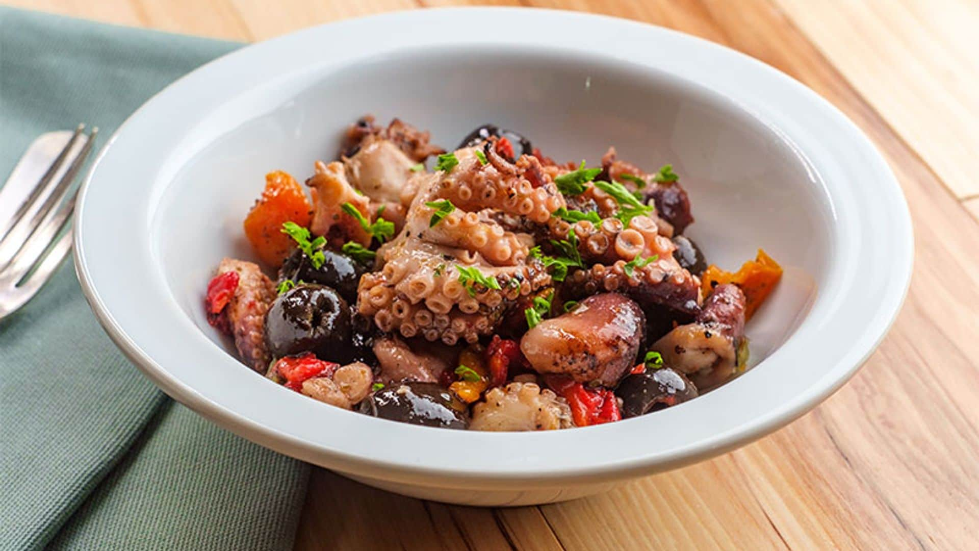 Ensalada de pulpo con vinagreta de mostaza