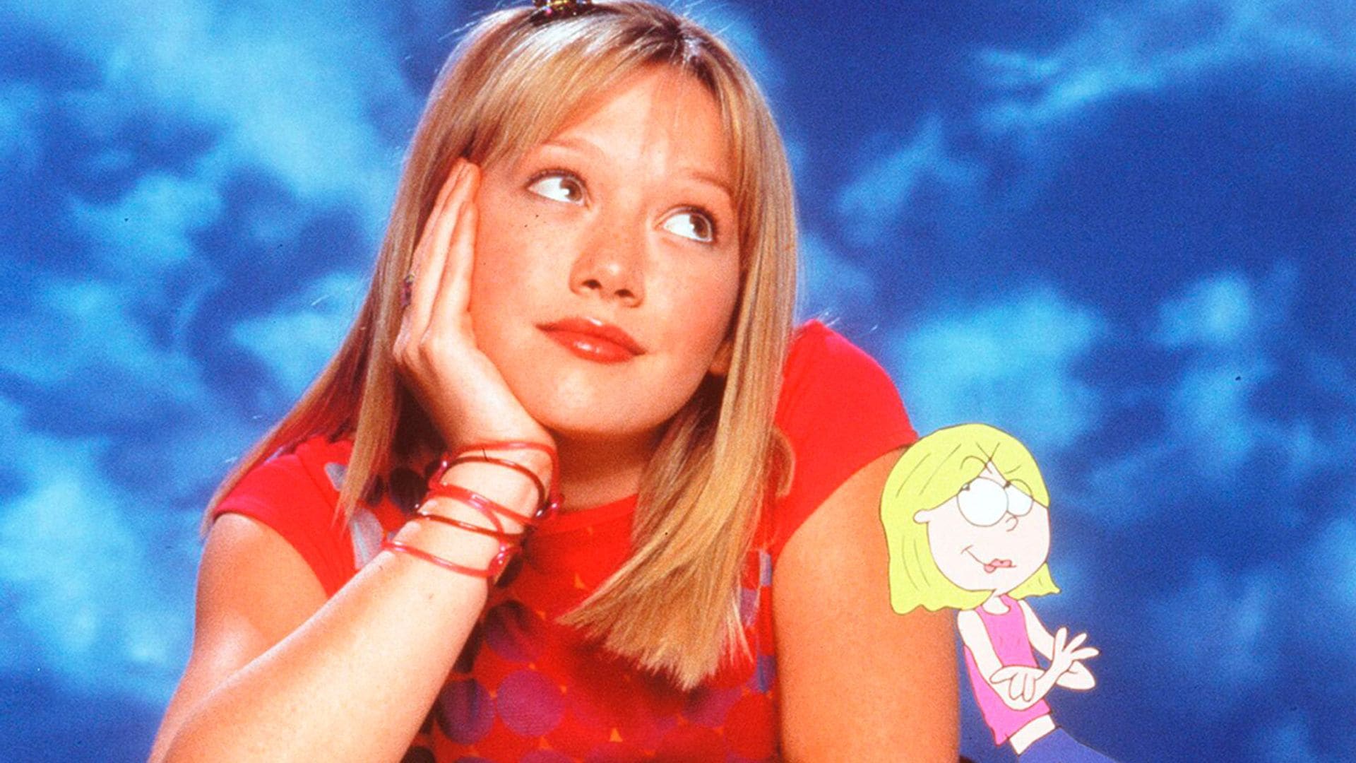 Zara se inspira en Lizzie McGuire y relanza las chanclas con plataforma