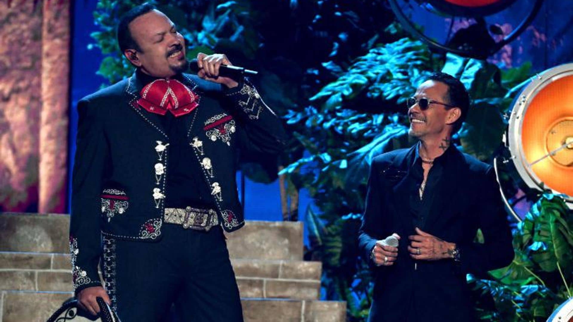 Marc Anthony y Pepe Aguilar cautivan juntos en vivo desde los Premios Billboard de la Música Latina 2023