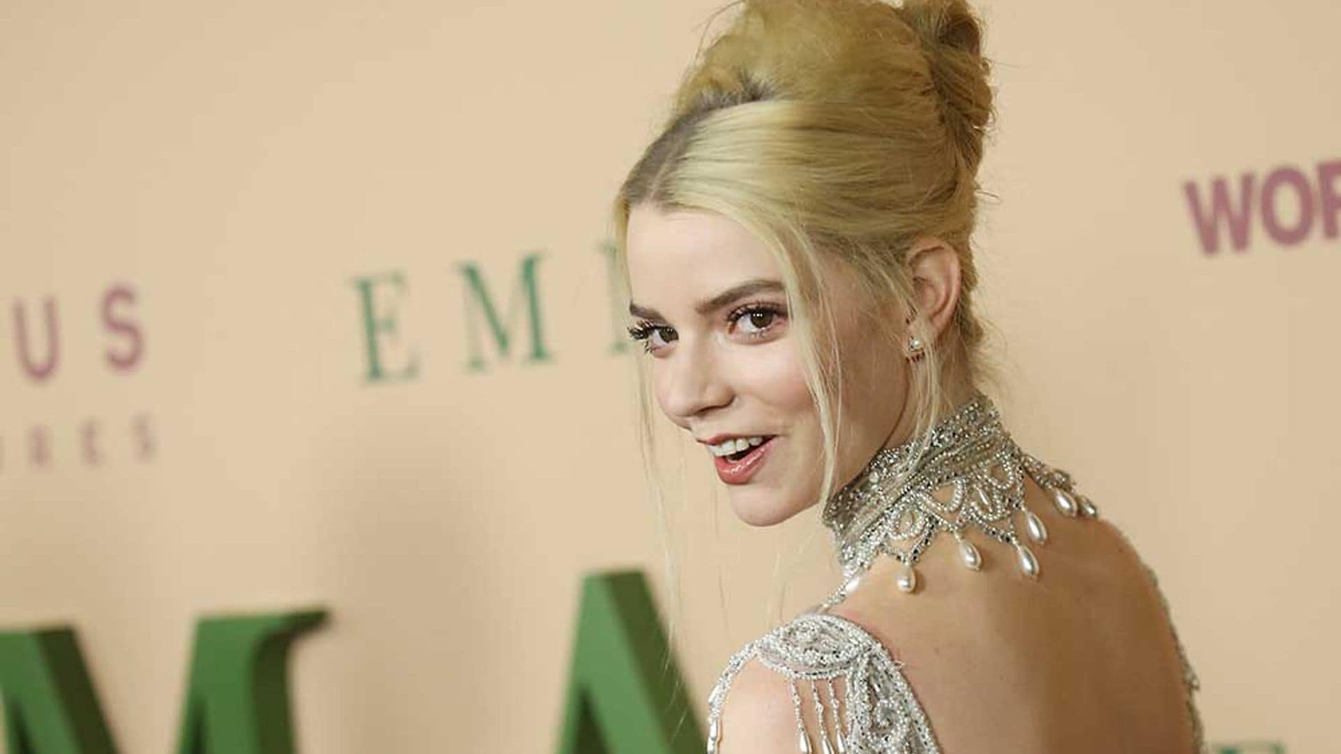 El maravilloso y extravagante armario de Anya Taylor-Joy, la nueva promesa de la Gen Z