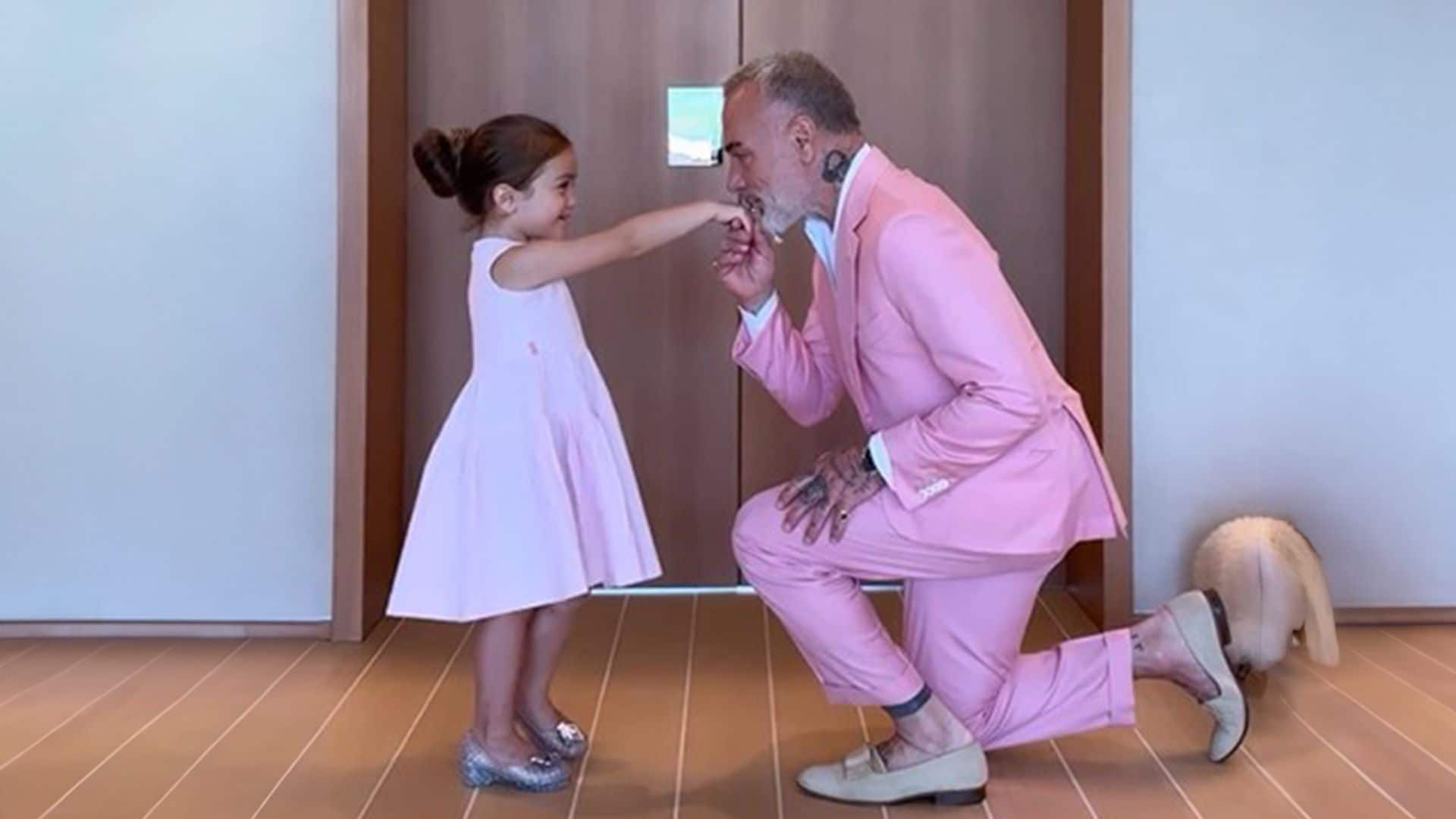 ¡Como un cuento de hadas! El vídeo de Gianluca Vacchi convertido en el 'príncipe' de su hija Blu Jerusalema, de tres años