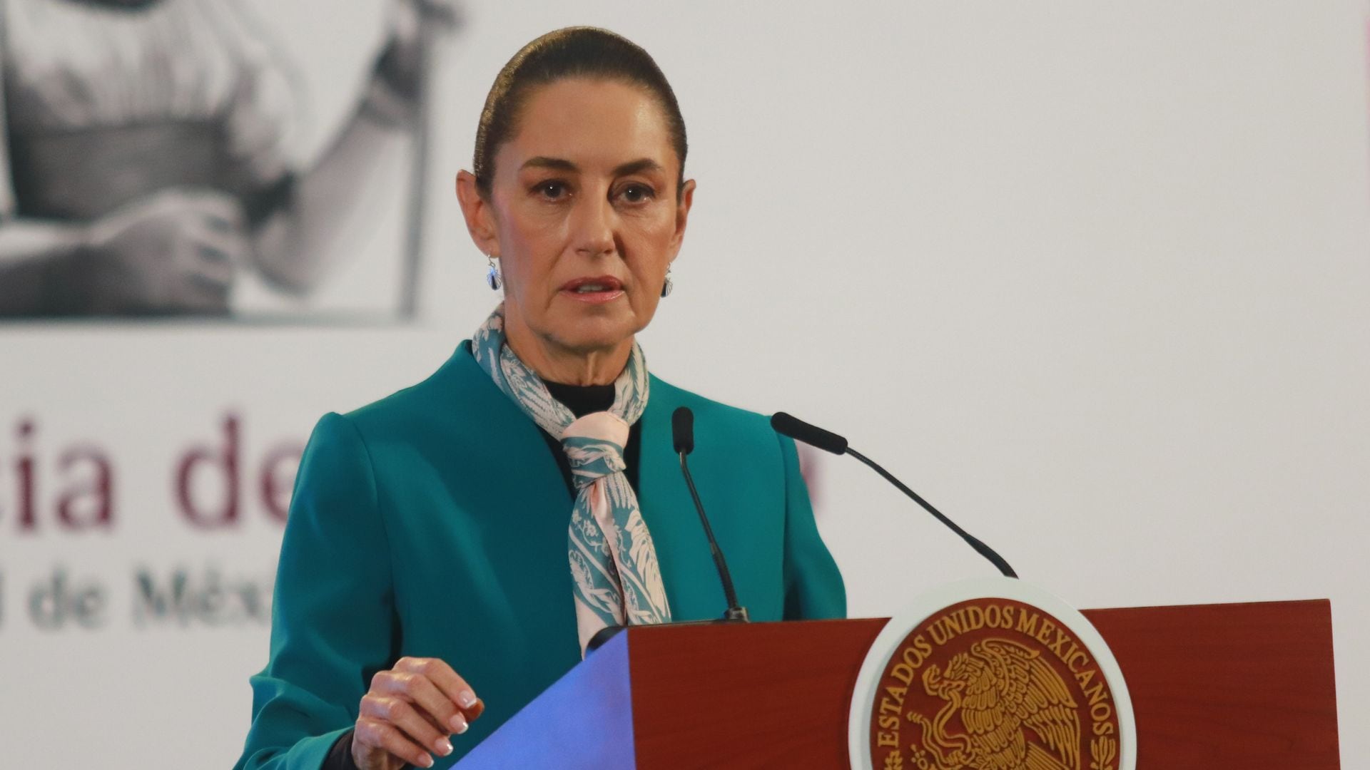 La presidenta de México, Claudia Sheinbaum, lamenta la partida de Silvia Pinal