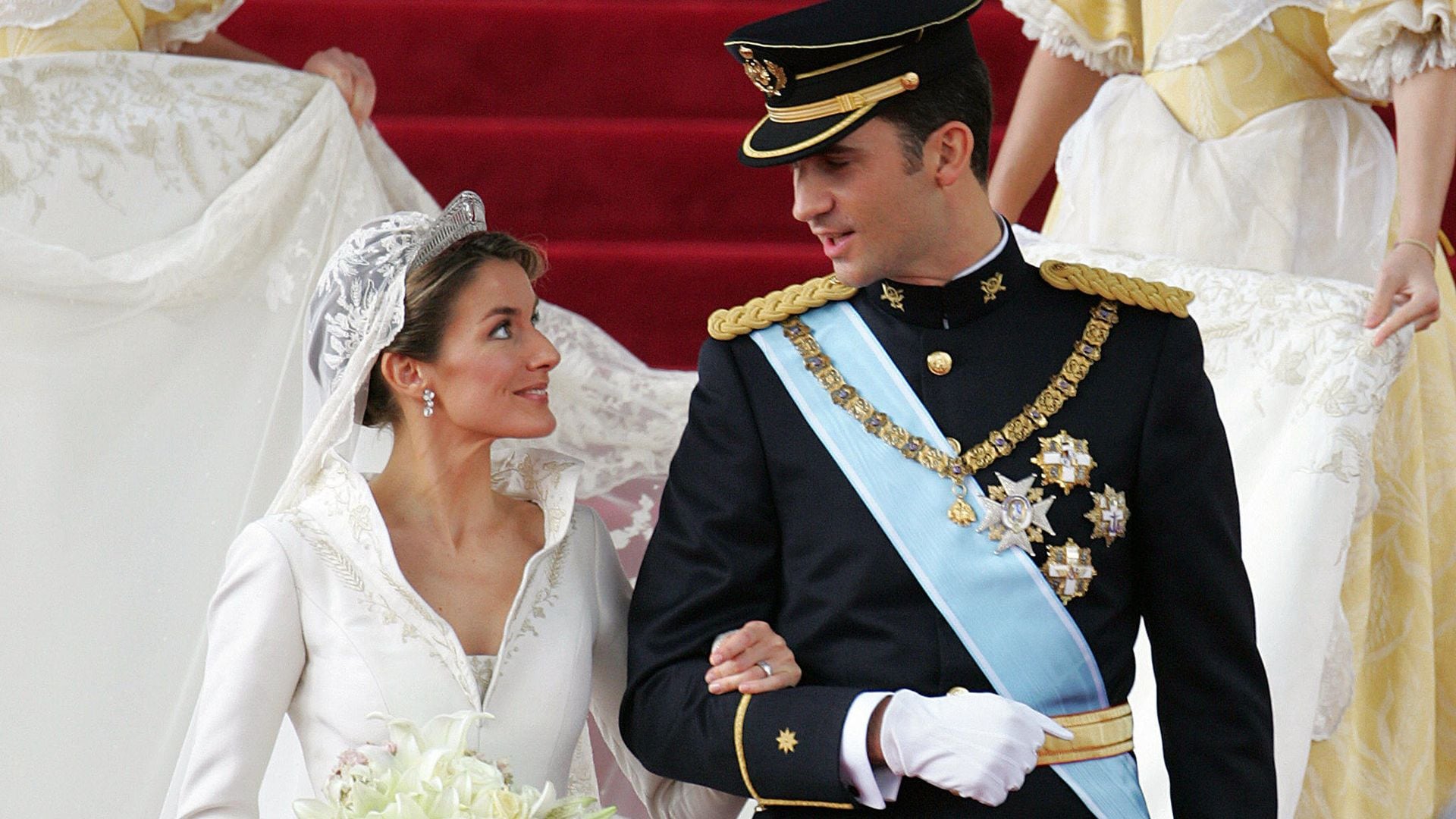 De la reina Letizia a Kate Middleton: las 16 tiaras más increíbles vistas en las bodas reales