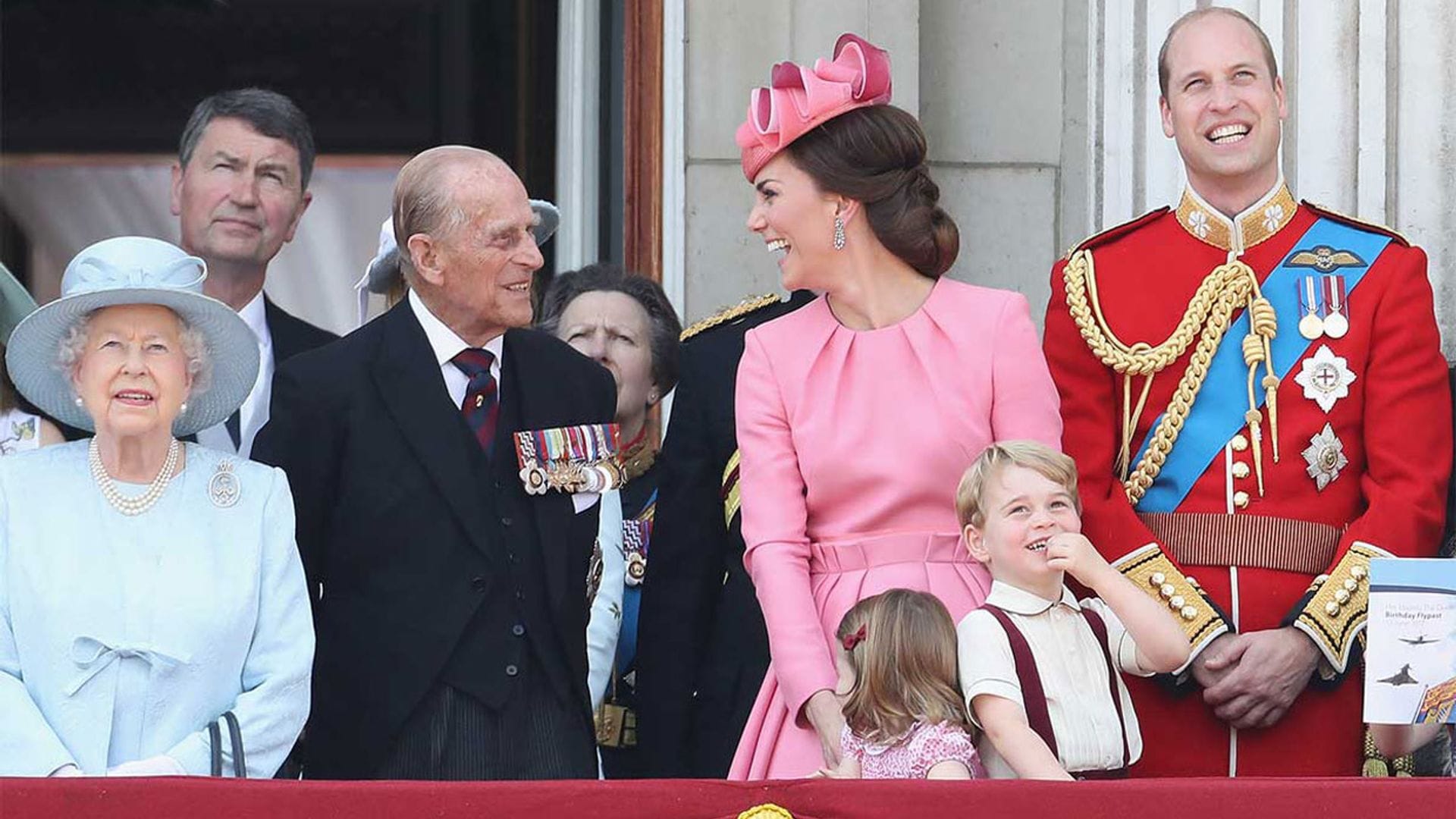 Las felicitaciones a la reina Isabel II y al duque de Edimburgo por sus ¡72 años de casados!