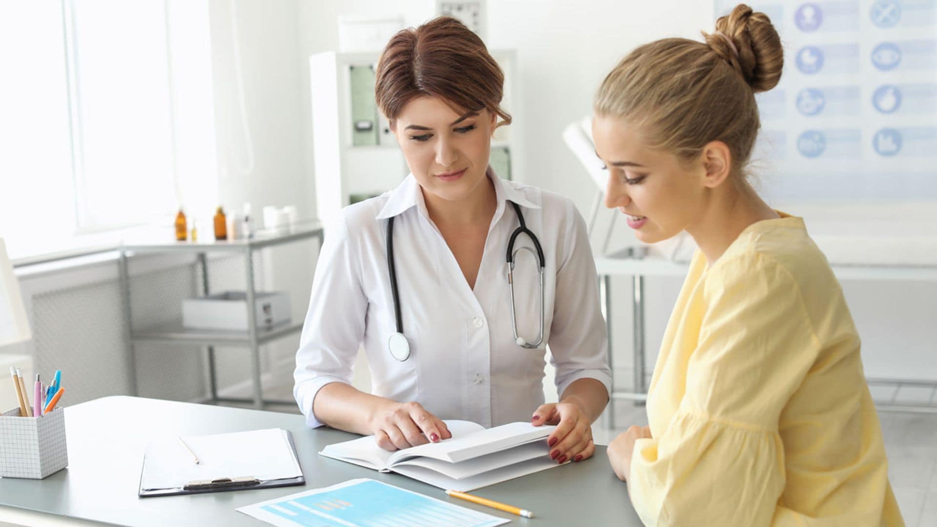 mujer medico