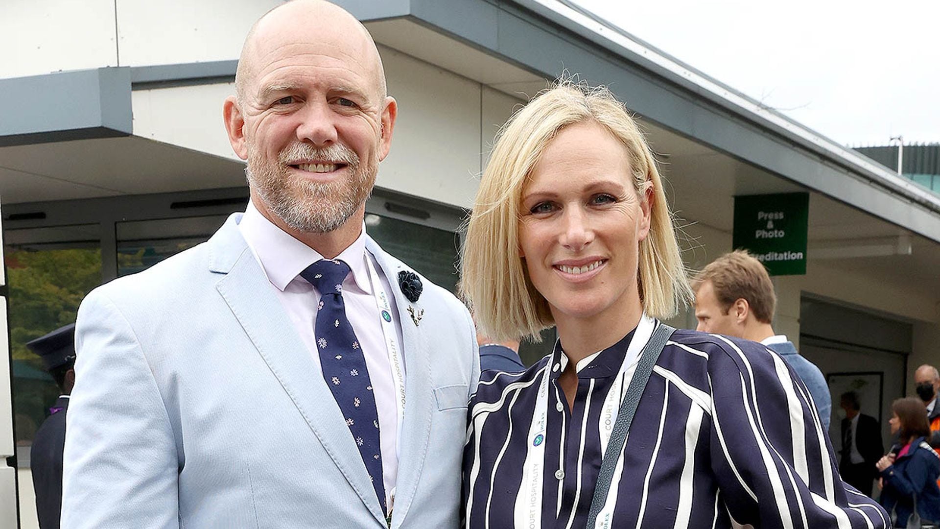 El marido de Zara Tindall detuvo una pelea entre dos aficionados durante la final de la Eurocopa