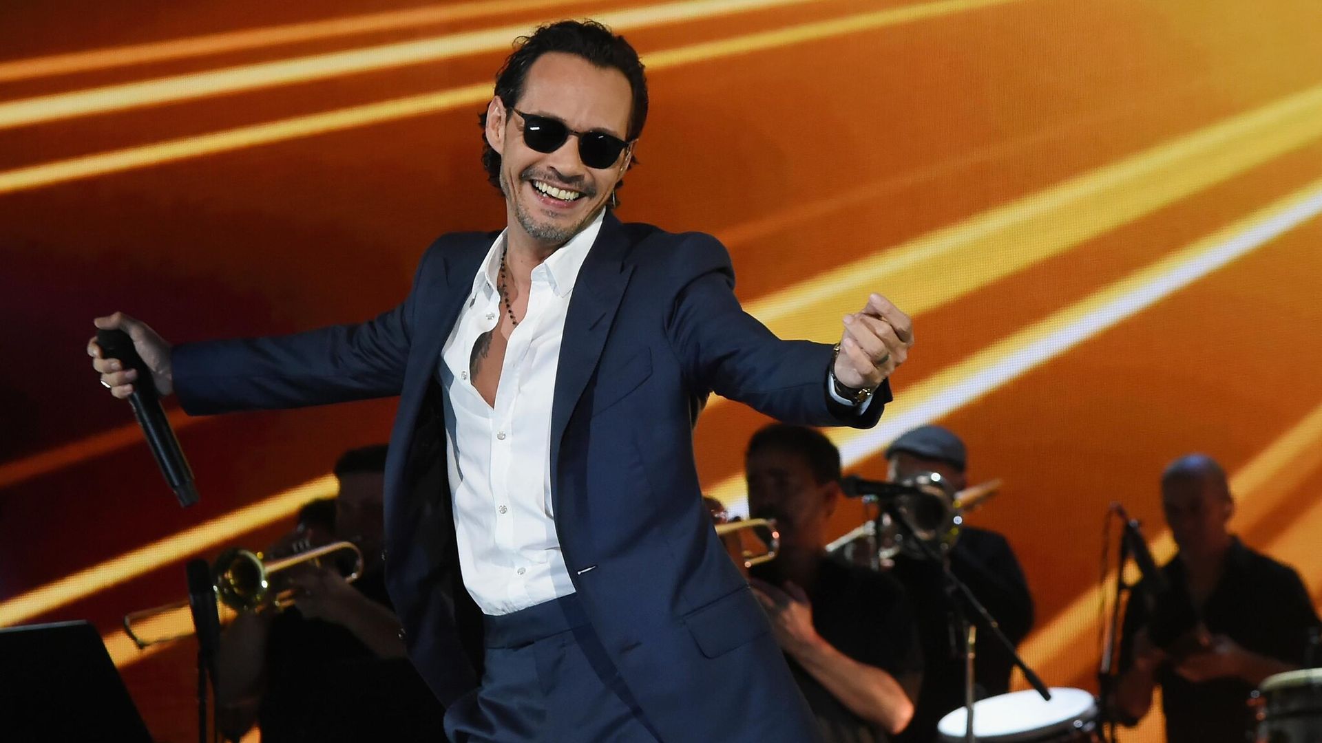 Marc Anthony celebra su cumpleaños 51 con una fiesta sorpresa