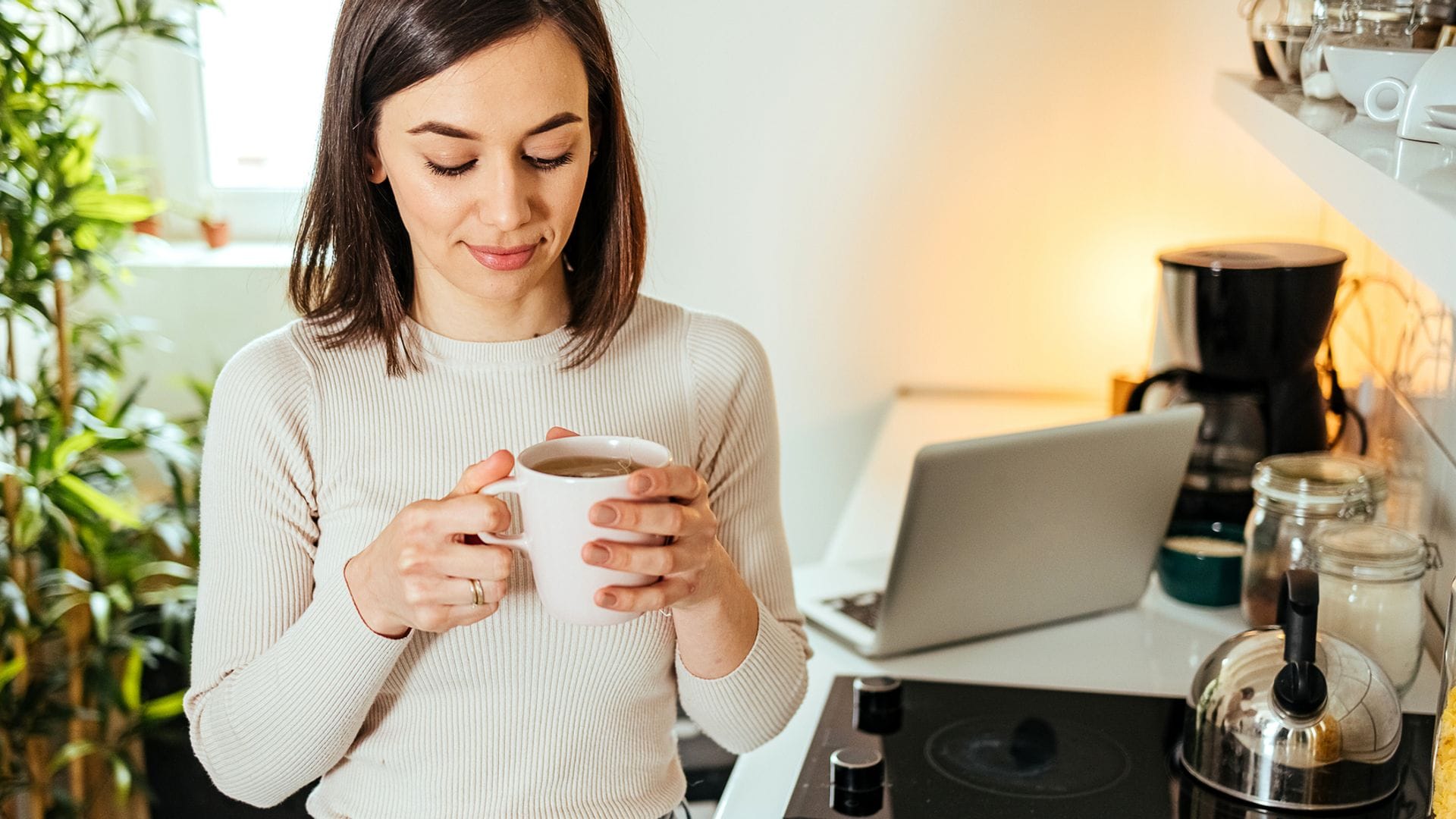 Amazon arrasa con esta cafetera que personaliza todas tus bebidas y que ahora rebaja  en más de un 50%