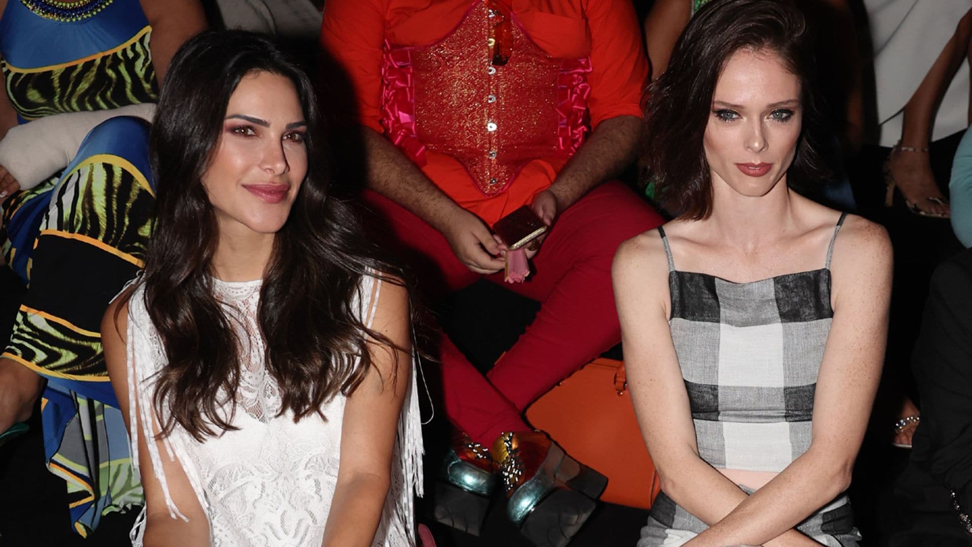 Carla Barber comparte 'front row' con la supermodelo Coco Rocha