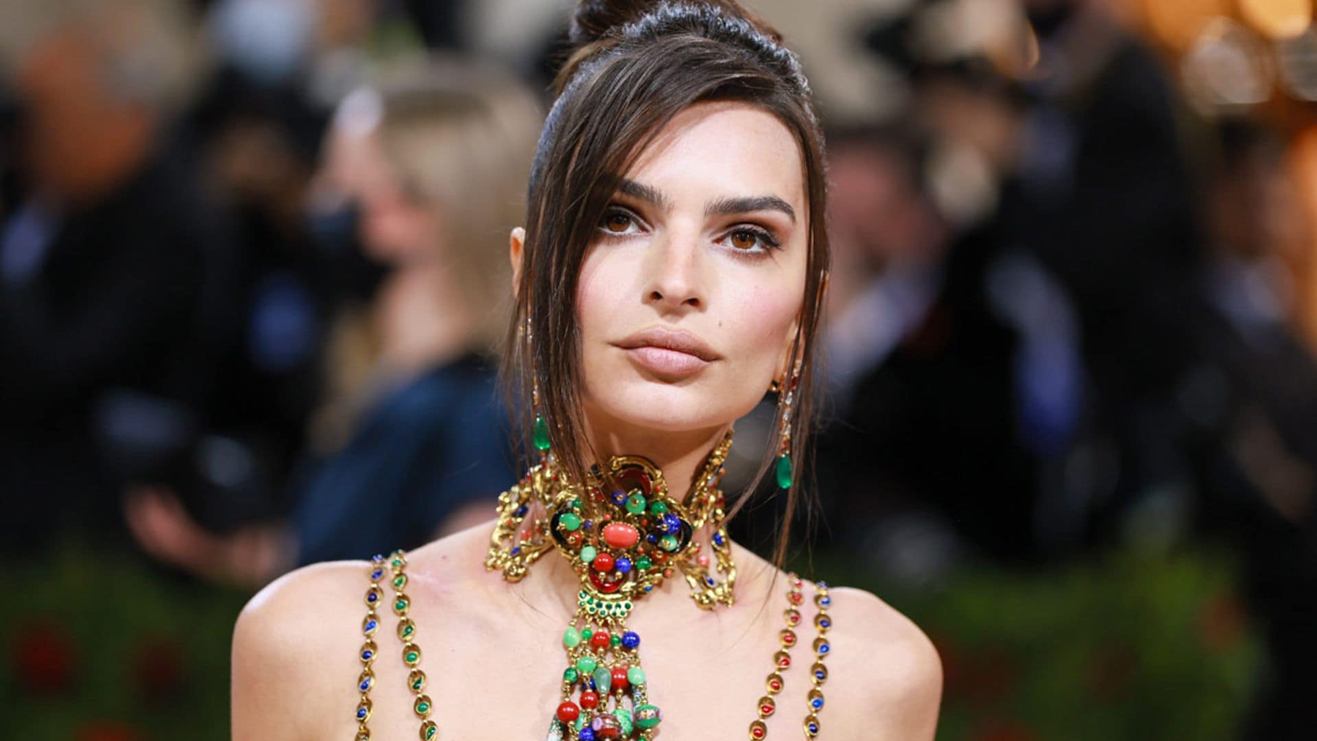 La trayectoria de Emily Ratajkowski en diez looks: de modelo a icono de estilo