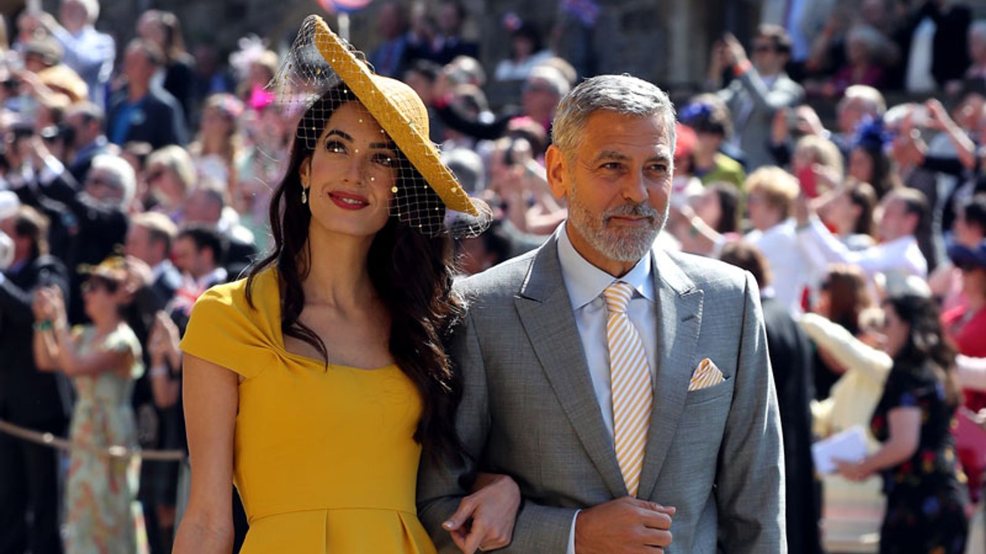 Y el vestido más buscado del enlace real ha sido…¡El de Amal Clooney!