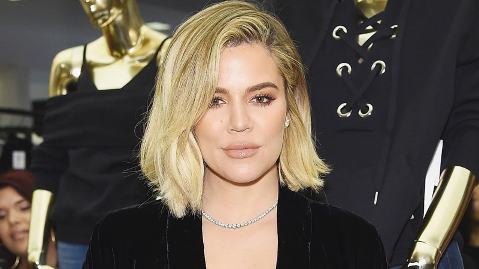 La espectacular cena de celebración de Khloé Kardashian que da una posible pista sobre su embarazo