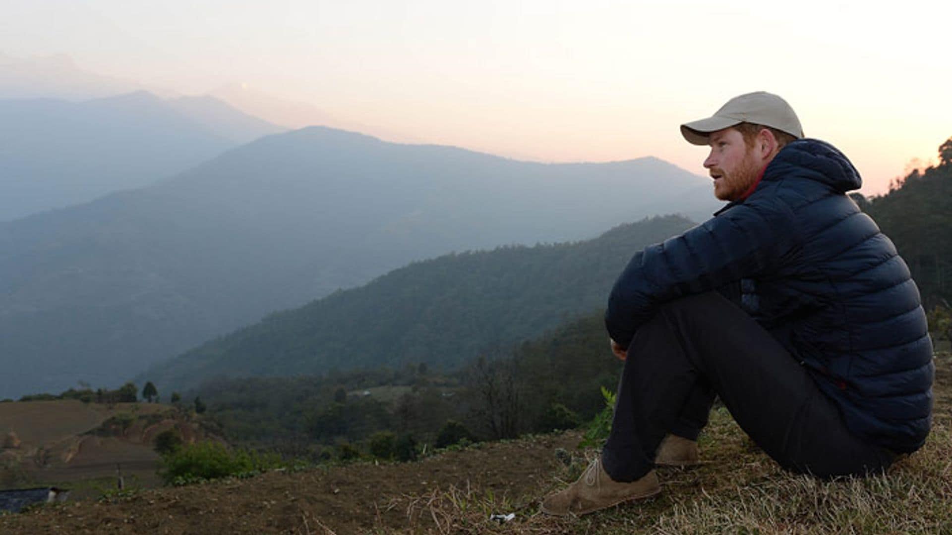 ¿'Namaste' Príncipe? Harry de Inglaterra cierra su viaje a Nepal con una gran sorpresa