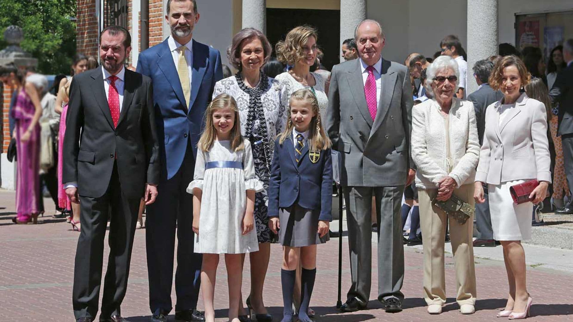 La reina Sofía y Paloma Rocasolano, el orgullo de dos abuelas en un momento histórico