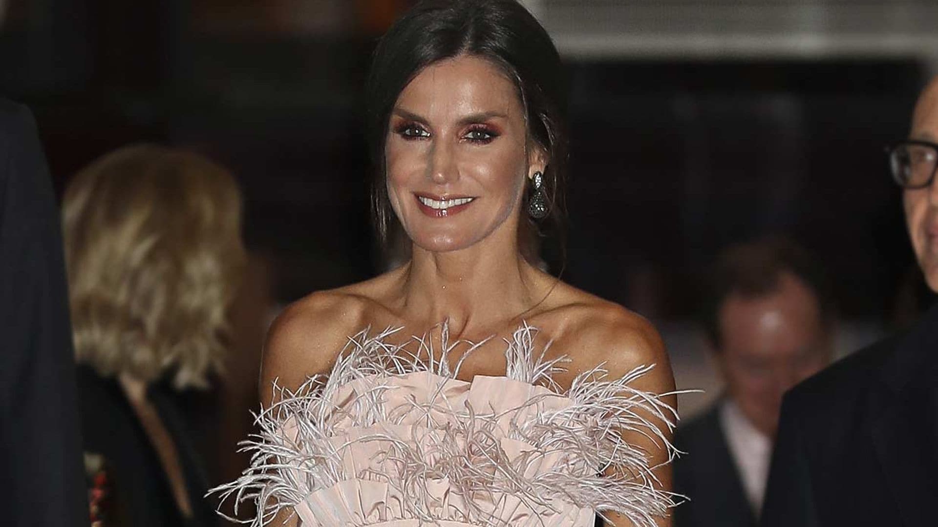 Los rompedores looks de la Reina en el concierto de los Premios Princesa de Asturias