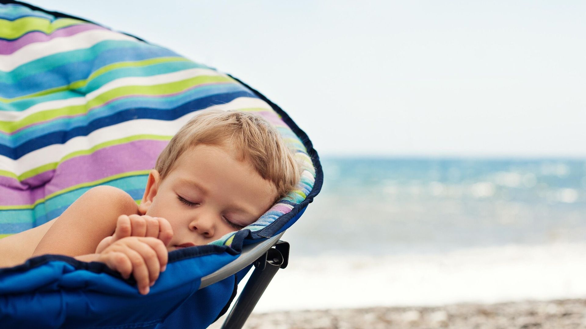 Consejos prácticos para que el calor no afecte al sueño de tus hijos