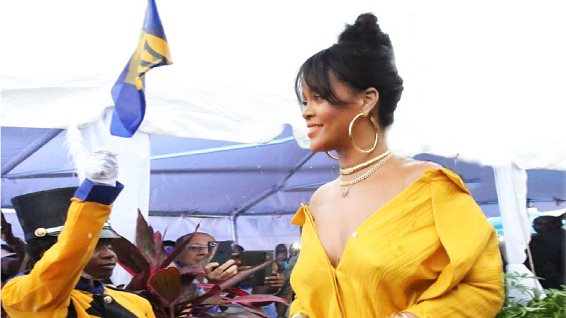 El idilio de Rihanna con el ‘canary yellow’