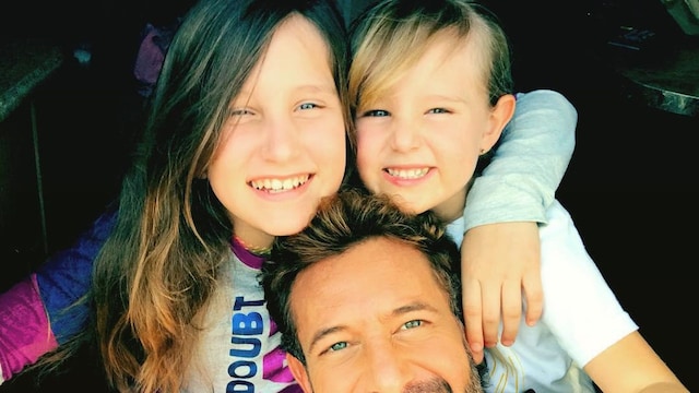 gabriel soto y sus hijas