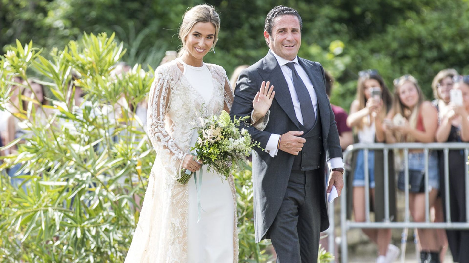 El bello gesto de María Pombo con sus padres en el día de su boda