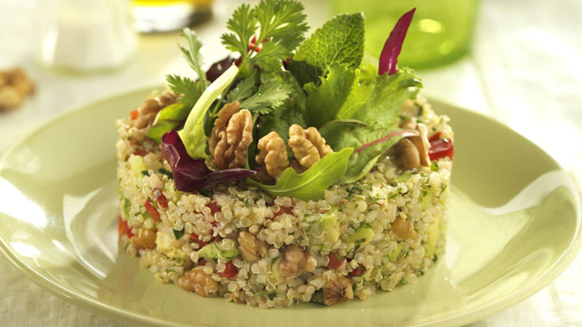 Ensalada de quinoa con nueces