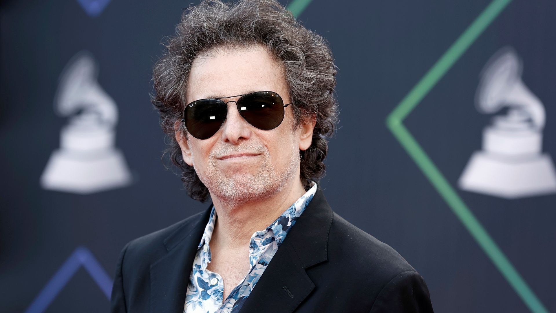 Andrés Calamaro se casa con exmodelo 27 años menor que él