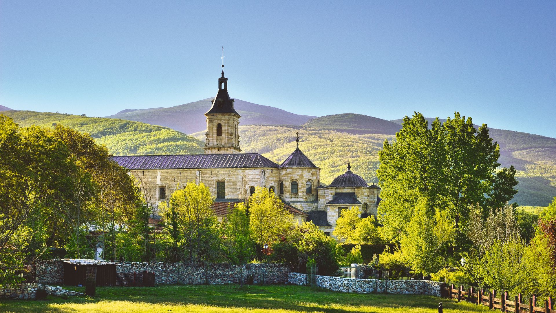 MONASTERIO DE SANTA MARÍA DE EL PAULAR