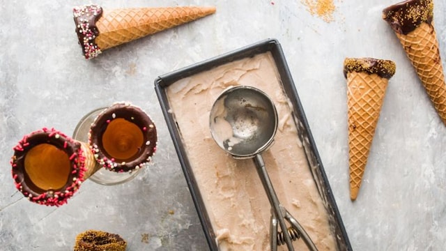 helado platano galleta