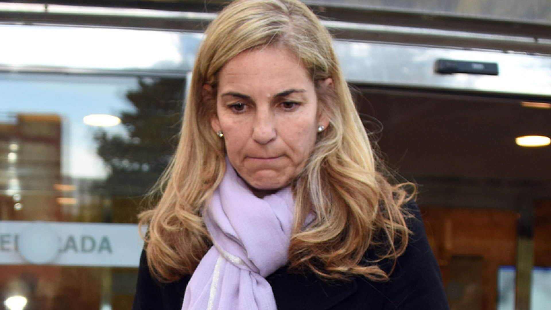 En ¡HOLA!, Arantxa Sánchez Vicario: 'Mi única preocupación es lo mal que lo están pasando mis hijos'