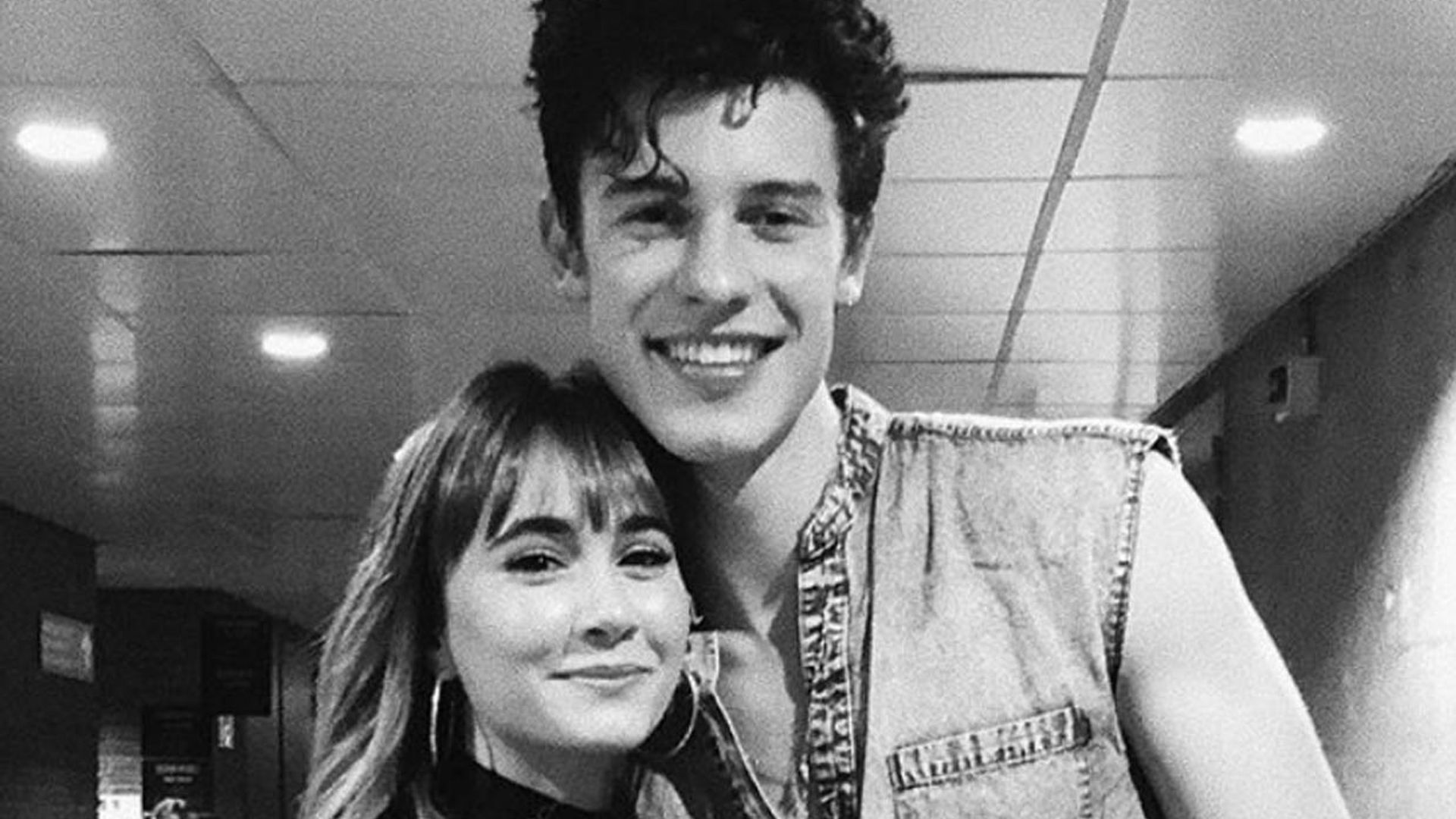 Aitana, una gran fan de Shawn Mendes en su concierto