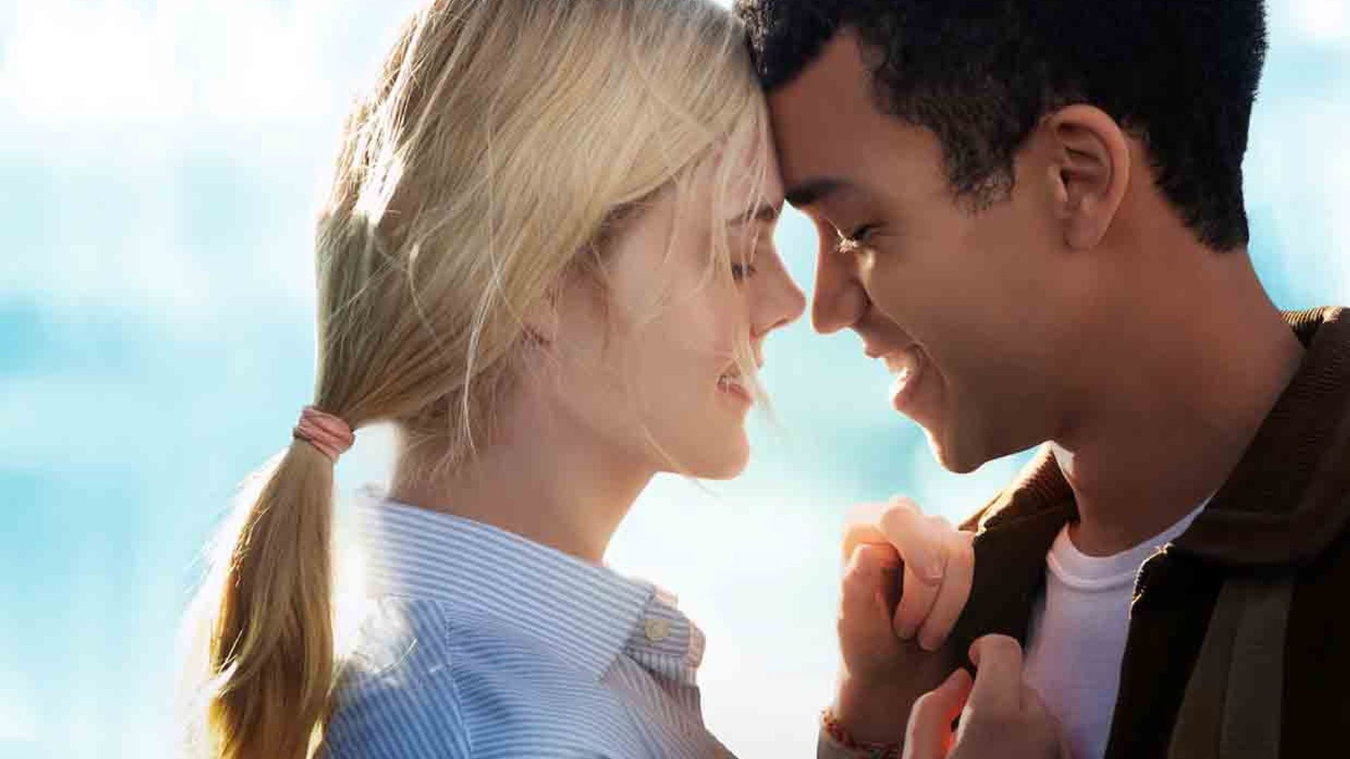 Elle Fanning protagoniza 'Violet & Finch', una historia de amor adolescente