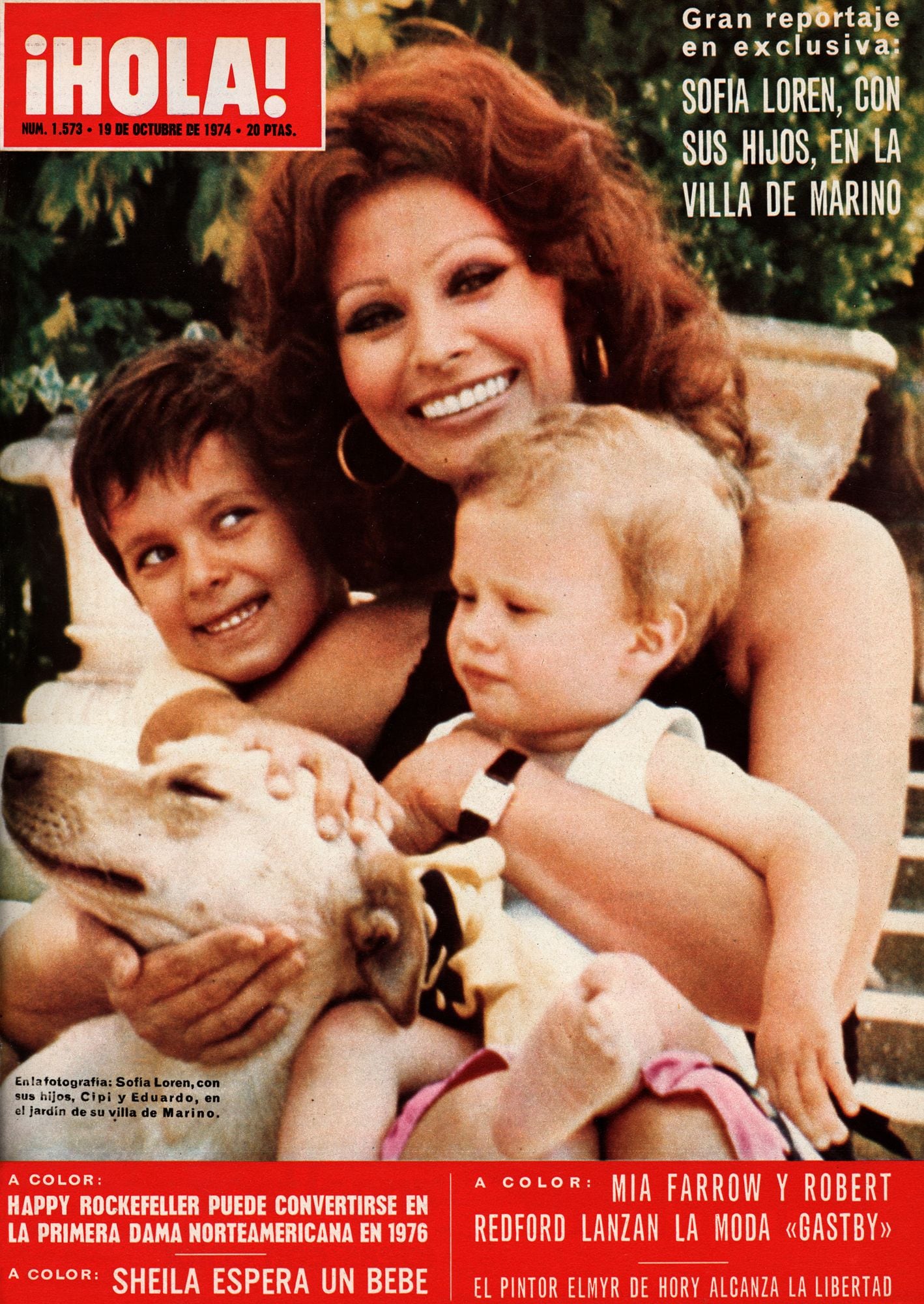 SOFIA LOREN COVERS OF HELLO!