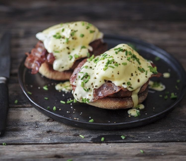 Huevos benedict