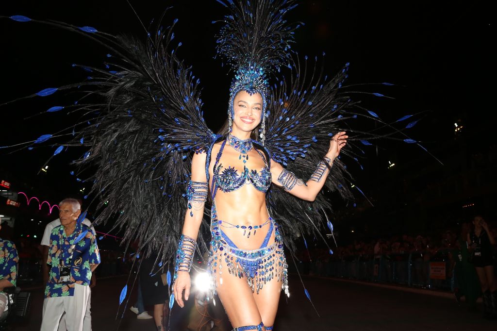 Irina Shayk hace su debut en el Carnaval de Río de Janeiro