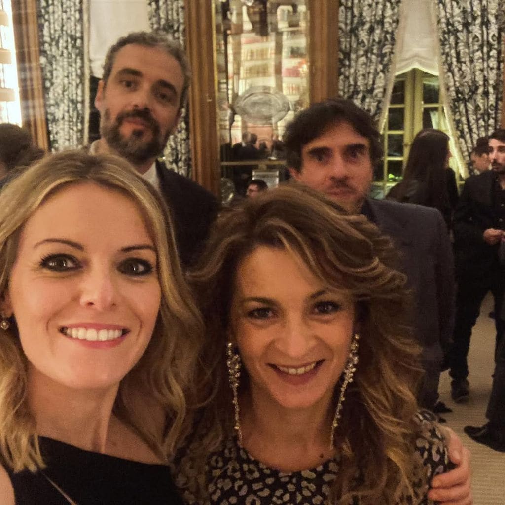 Andrea Ropero en la boda de los periodistas de laSexta Álvaro Rivas y Eva Cabrero