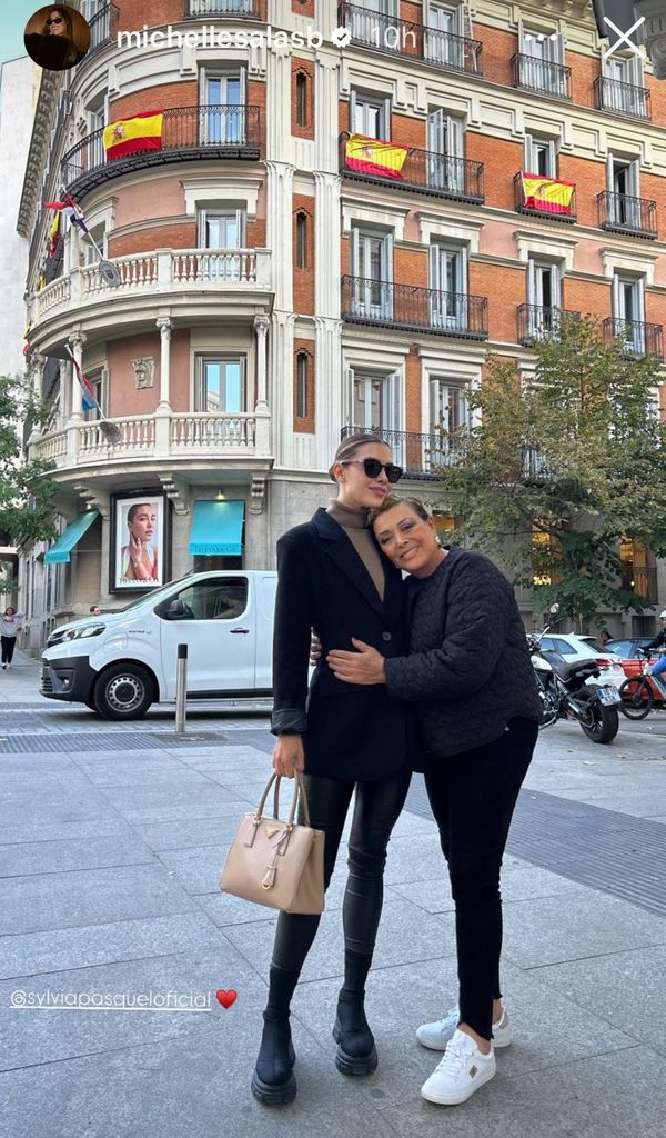 Michelle Salas publicó emotivas fotos junto a su abuela, Sylvia Pasquel.