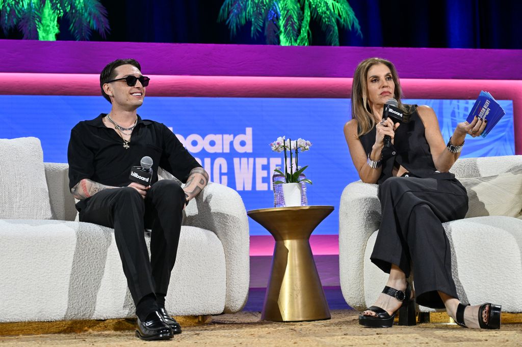 El cantante estuvo en una sesión de entrevista con Leila Gobo