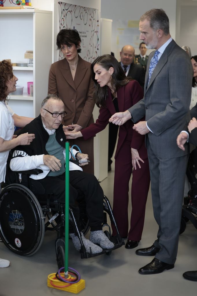  Los reyes Felipe y Letizia en el hospital de Paraplégicos de Toledo 